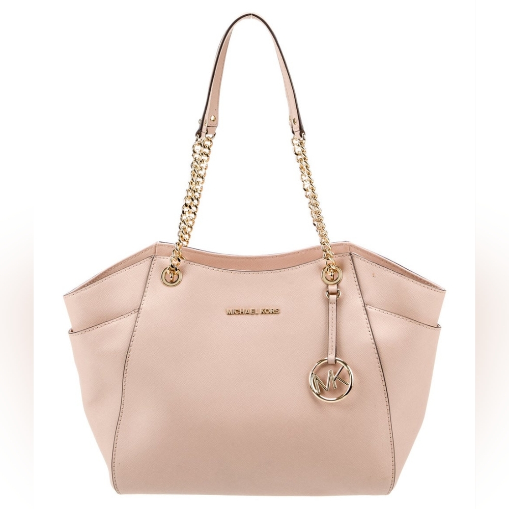 Michael Kors Leather Pink Bag.
